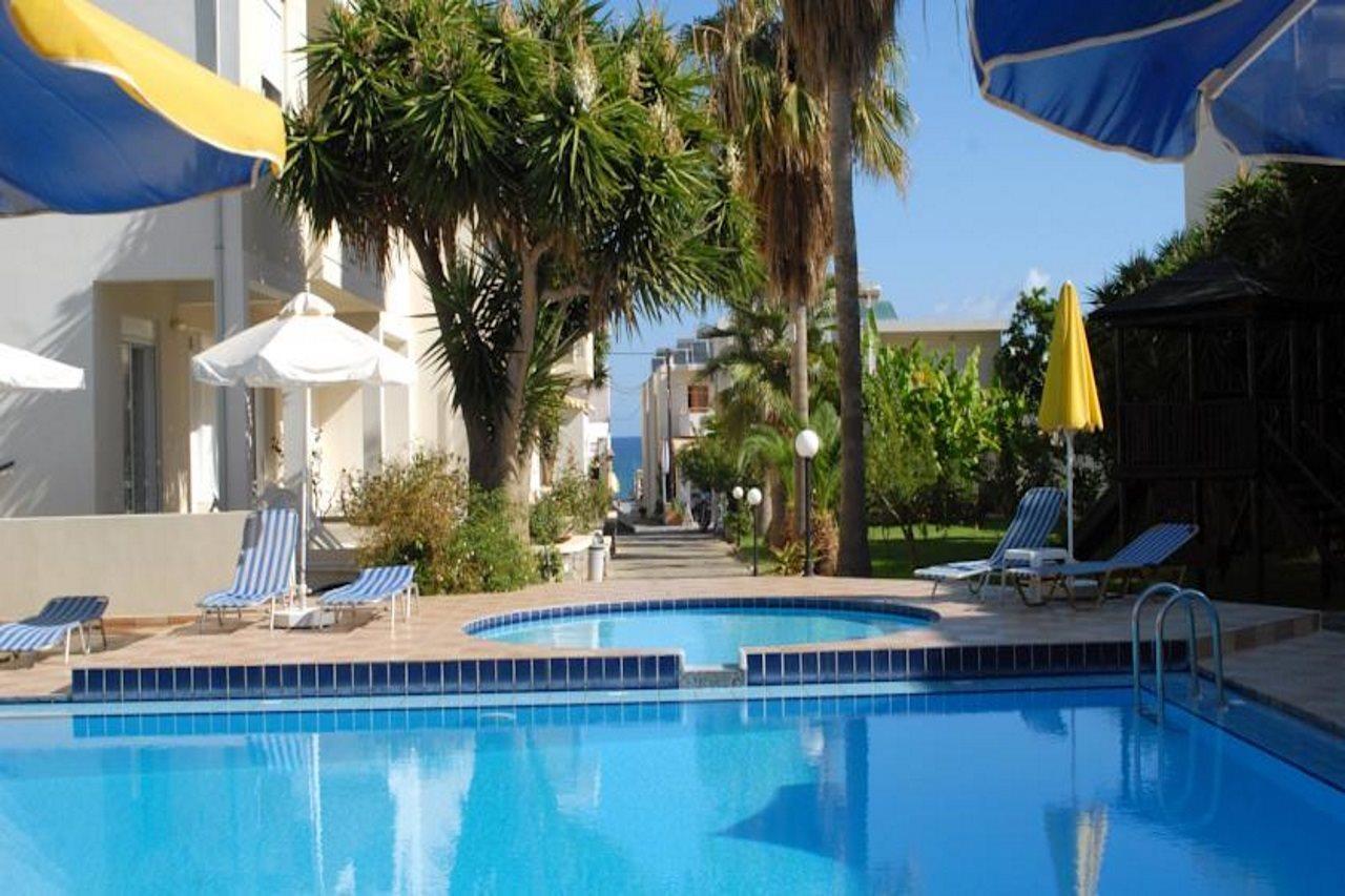 Evilion Hotel Stalós Exterior foto