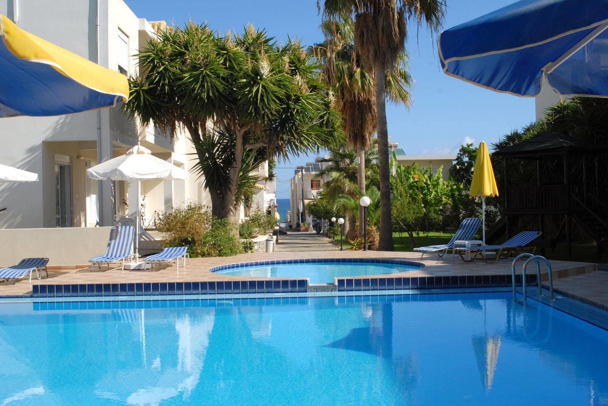 Evilion Hotel Stalós Exterior foto