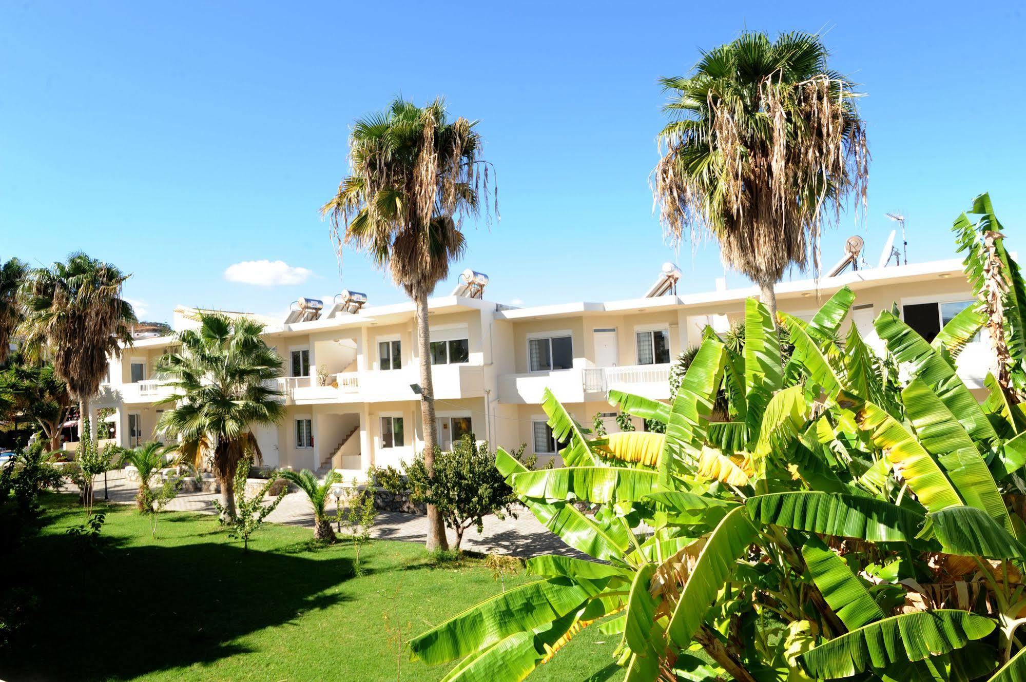 Evilion Hotel Stalós Exterior foto